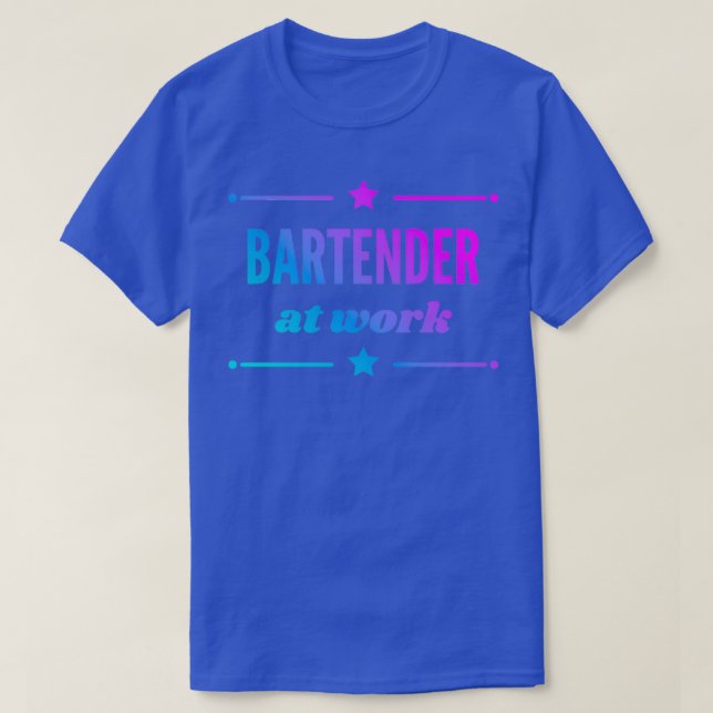 Bartender på jobbet för den bästa bartender-flicka t shirt (Design framsida)
