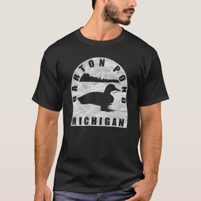 Barton Pond Loon Michigan T Shirt (Framsida)