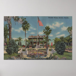 Bartow, Florida - View of House and Garde Poster