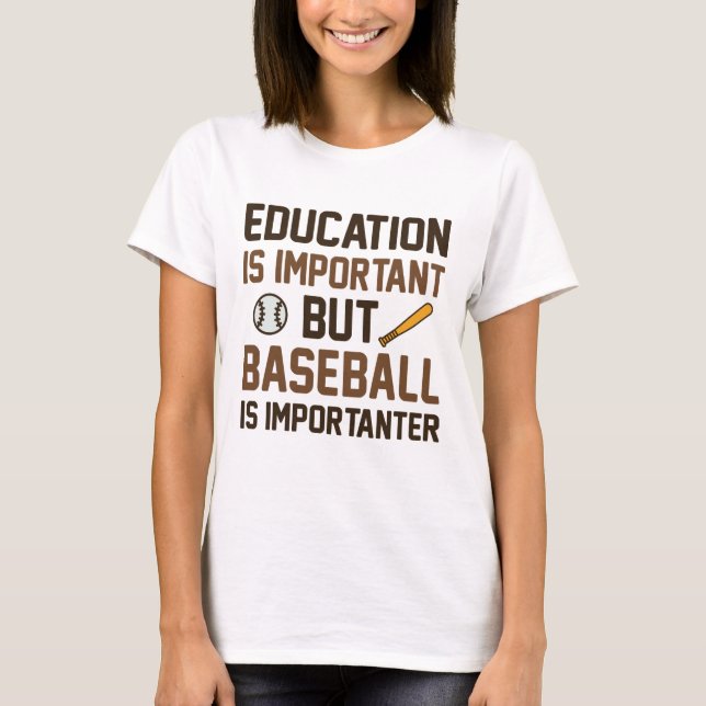 Baseball är viktigt t shirt (Framsida)