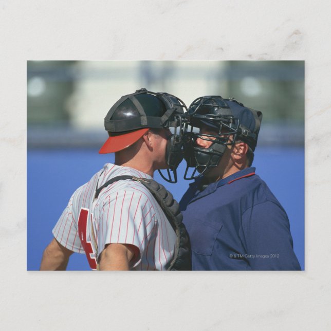Baseball Catcher och Umpire Arguing Vykort (Framsida)