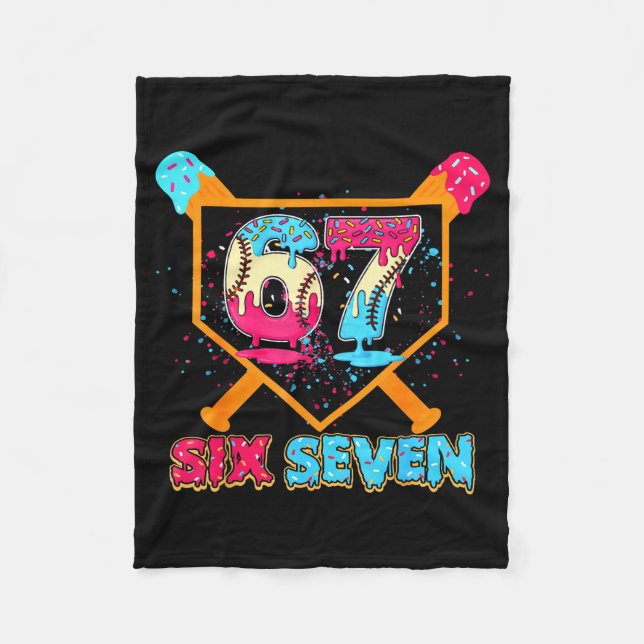 Baseball Drip Number 67 Player Or 67th Birthday  Fleecefilt (Framsidan)