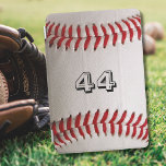 Baseball med Anpassade nummer iPad Mini Skydd<br><div class="desc">Ett makrofoto av en helt ny Baseball med rött stygn. Perfektens gåva till baseball- eller softball-sportfantasten.</div>