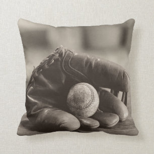 Baseball Nostalgia - Mitt och Baseball Kudde