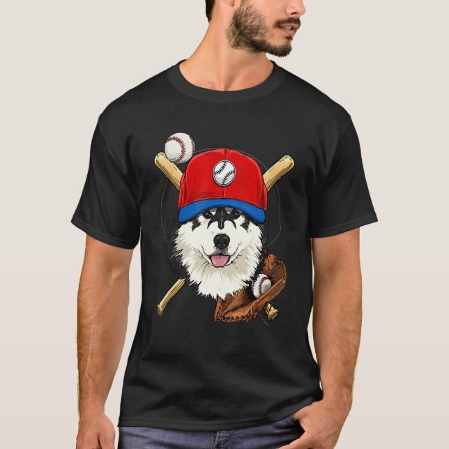 Baseball Player Coaches Alaskan Malamute Dog Pitch T Shirt (Framsida)