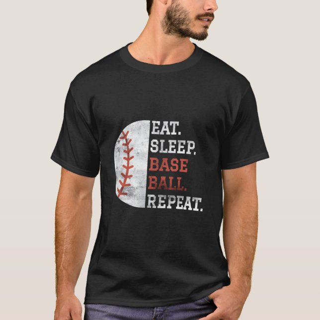 Baseball Player Eat Sleep Baseball Repeat T Shirt (Framsida)