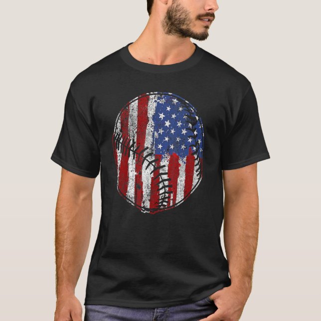 Baseball Player USA American Flag 4th Of July  USA T Shirt (Framsida)