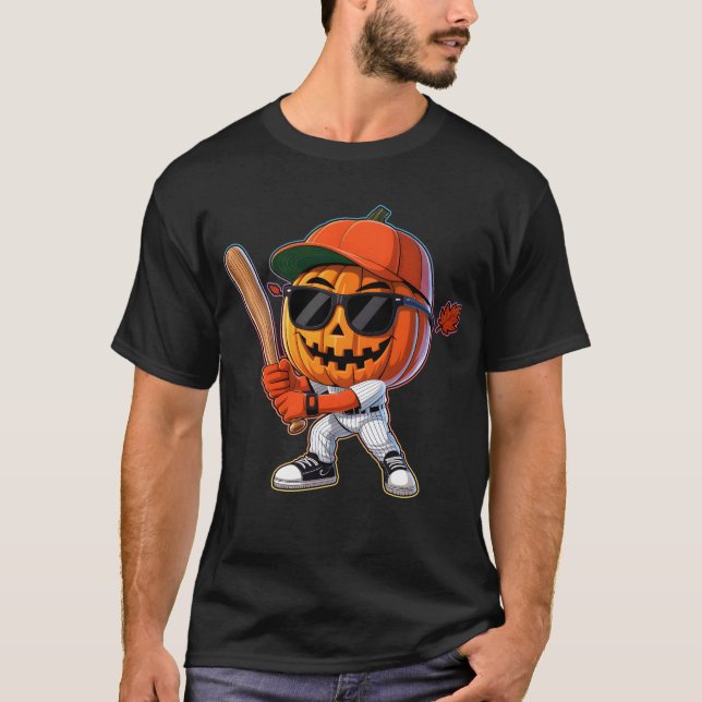 Baseball Pumpkin Jack o lantern Swinging Fladdermu T Shirt (Framsida)