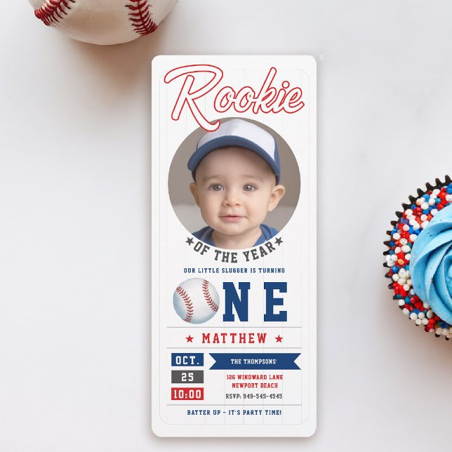 Baseball Rookie Biljett Roligt Photo Boy 1:a födel Inbjudningar (rookie of the year 1st birthday invite boy baseball theme sports ticket blue red card)