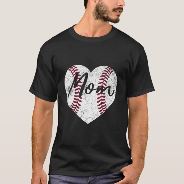 Baseball Softball He Mom Mother'S Day T Shirt (Framsida)