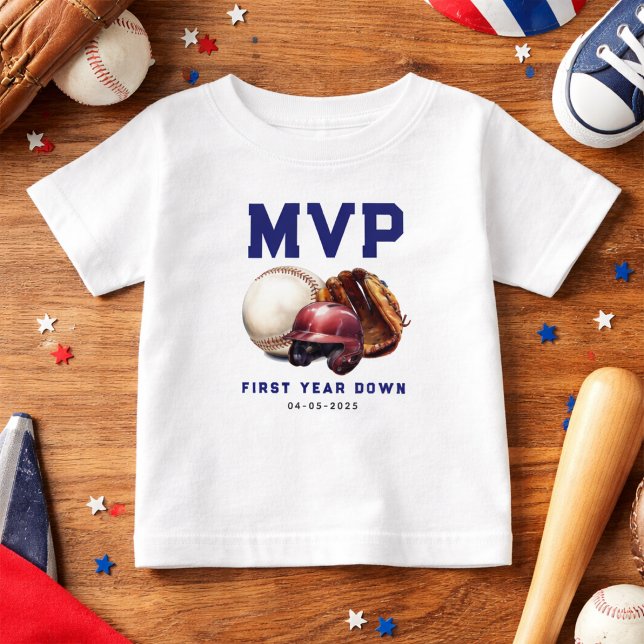 Baseboll Första året ner 1:a födelsedag T Shirt (Baseball First Year Down 1st Birthday Baby T-Shirt
)