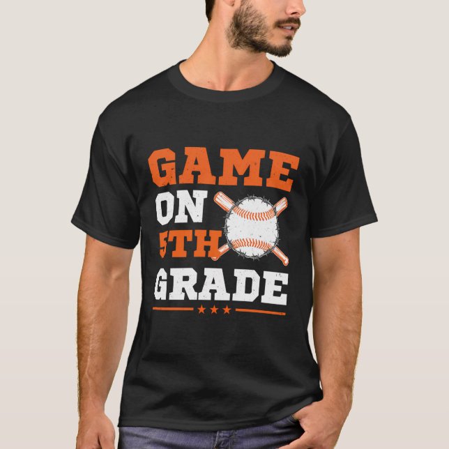 Basebollspel 5:e Klass-Back to school Cute Spo T Shirt (Framsida)