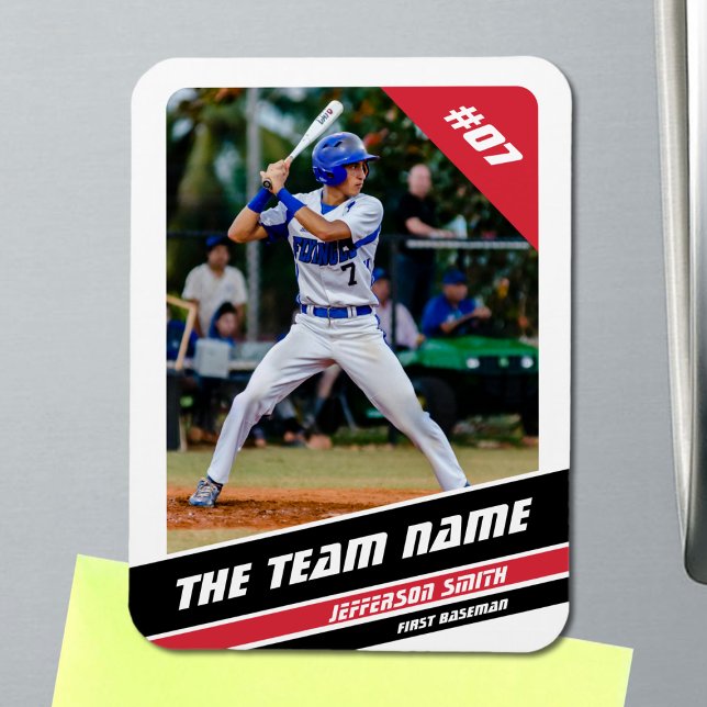 Basebollspelare Anpassningsbar Vit Röd Magnet (Baseball Player Magnet in White with Custom Team Name and White Red Stripes)