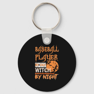 Basebollspelare efter dagsljakt på natthalloween nyckelring