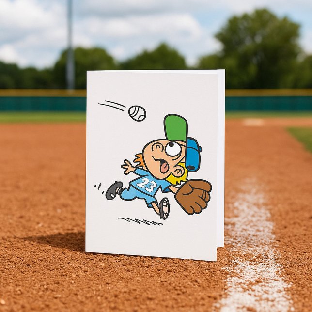 Basebollspelare fångar boll mitt i dykning inbjudningar (Skapare uppladdad)