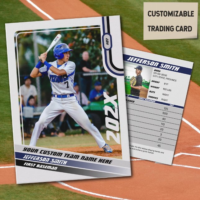Basebollspelares byteskort anpassat blågrått (Baseball Player Trading Card in Light Grey with Custom Team Name and Blue and Black Elements)
