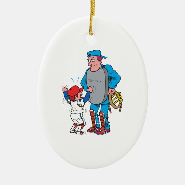 basebollunge gräla med umpiren julgransprydnad keramik (Framsidan)