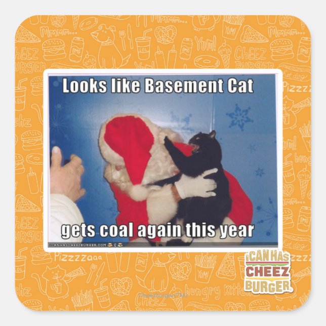 Basement Cat får kol Fyrkantigt Klistermärke (Framsida)