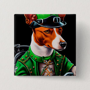 Basenji-Hund som kör cykel St. Patrick's Day Knapp
