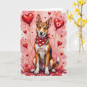 Basenji Valentine Hund Sittande med Hjärtan Röda Kort