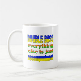 Basfiolen allt annars är precis ackompanjemang kaffemugg