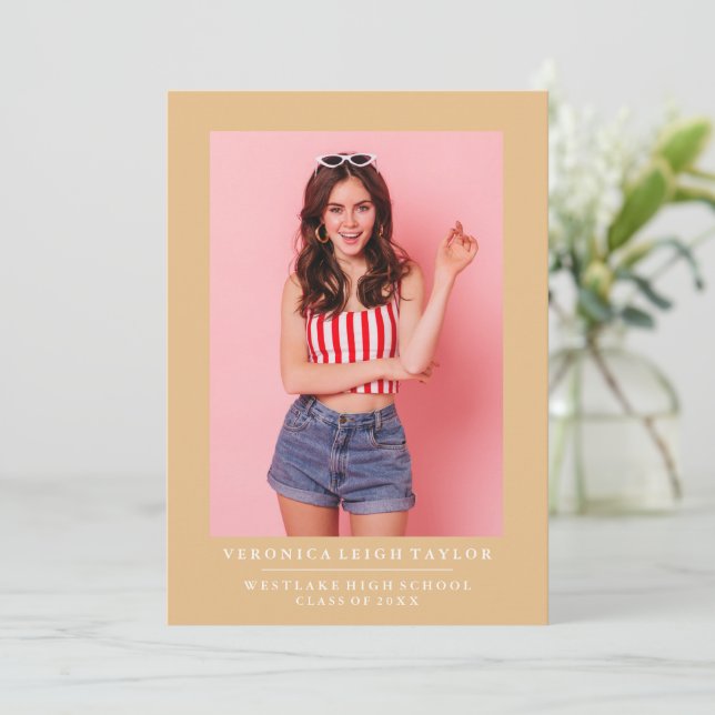 BASIC MINIMALISTISK BILD EXAMENSUTFYNDRANDE INBJUDNINGAR (Stående Fram)