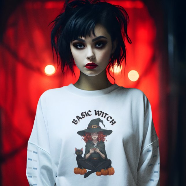 Basic Witch Halloween Sweatshirt T Shirt (Skapare uppladdad)