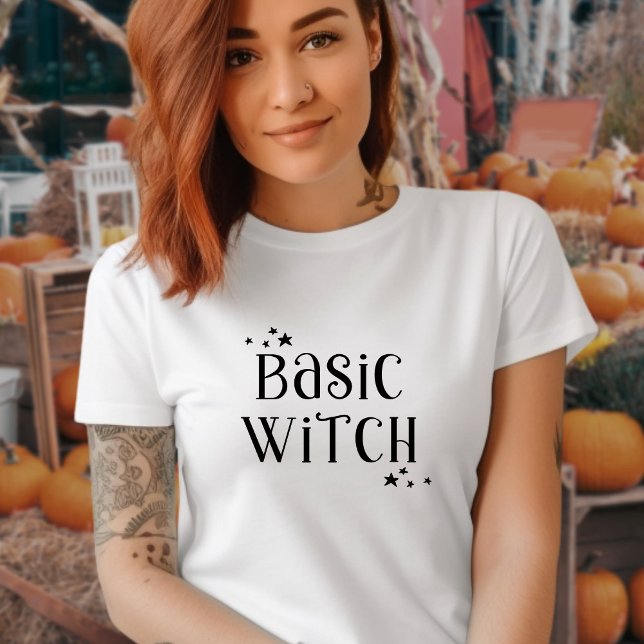 Basic Witch, svartvit typografi, citat T Shirt (Skapare uppladdad)