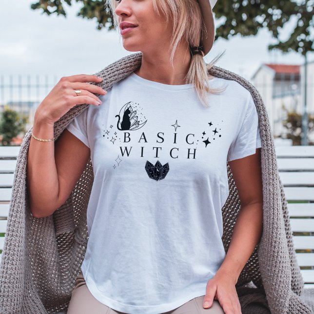 Basic Witch Womens Funny Halloween T Shirt (Skapare uppladdad)
