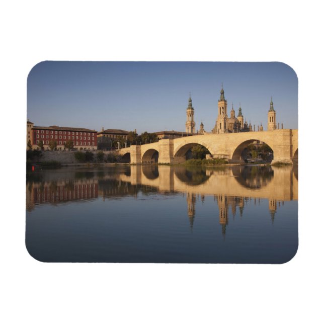 Basilica de Nuestra Senora de Pilar Magnet (Horisontell)