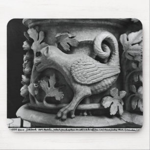 Basilisk huvudstad från domkyrka av Notre Dame Musmatta