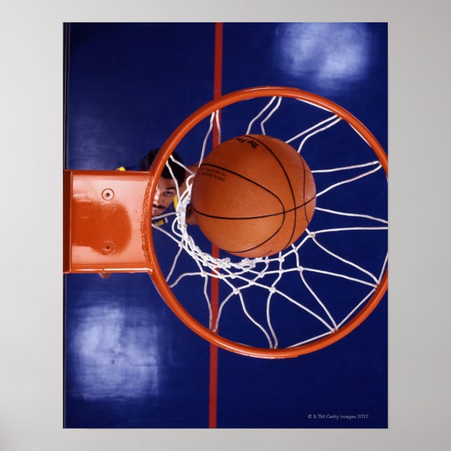 basket i ring poster (Framsidan)