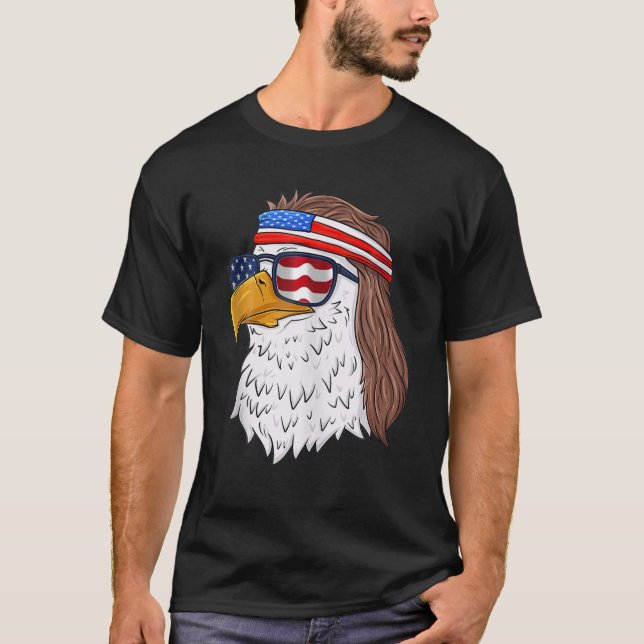 Basketball American Flagga Skull Sunglass Patrioti T Shirt (Framsida)