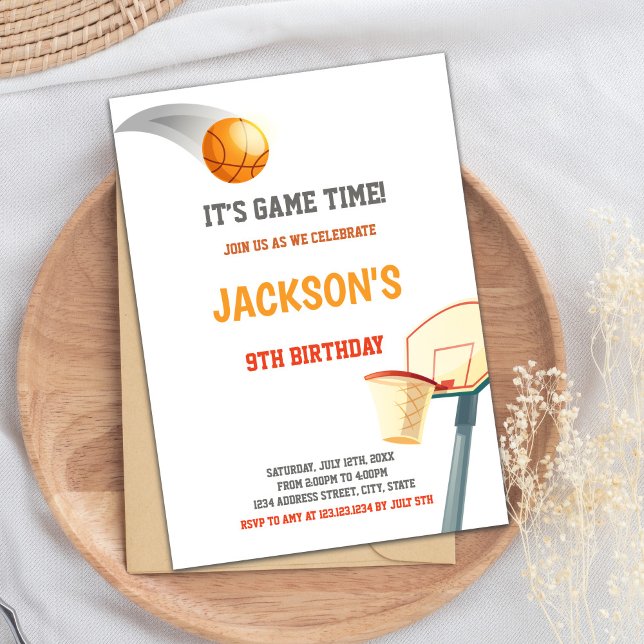 Basketball Birthday-inbjudan Inbjudningar (Basketball On Basket Invitations)