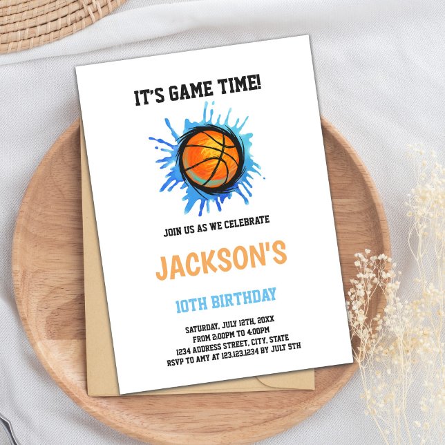 Basketball Blue Art Birthday-inbjudningar Inbjudningar (Basketball Blue Art Birthday Invitations)