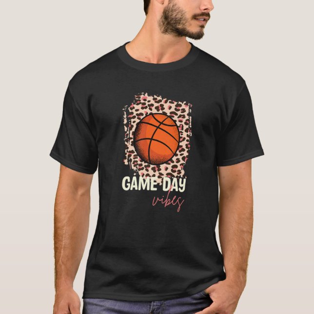 Basketball Gameday Vibe T Shirt (Framsida)