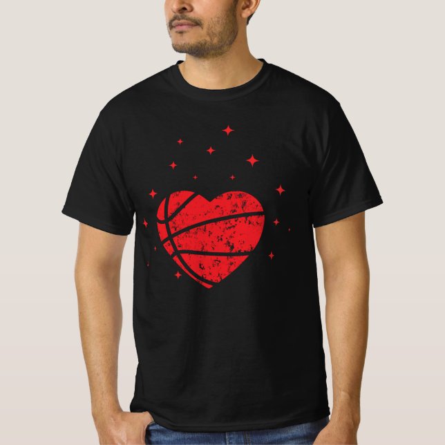 Basketball Heart Lunt Gift för Alla hjärtans dag T Shirt (Framsida)