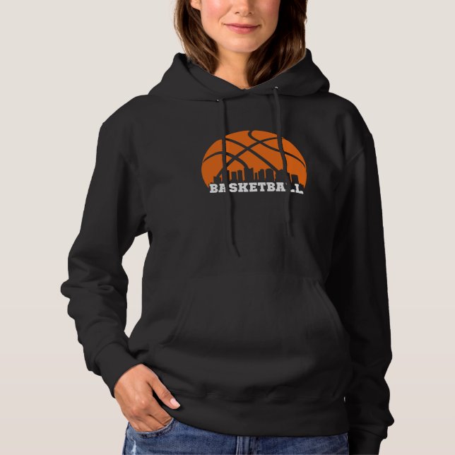 Basketball January February April March Basketball T Shirt (Framsida)