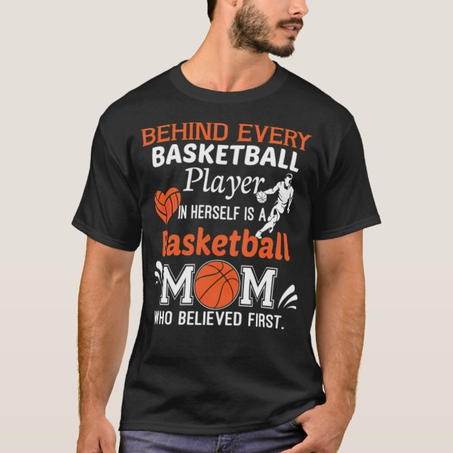 Basketball Mamma T-basketlaget dynkar T Shirt (Framsida)