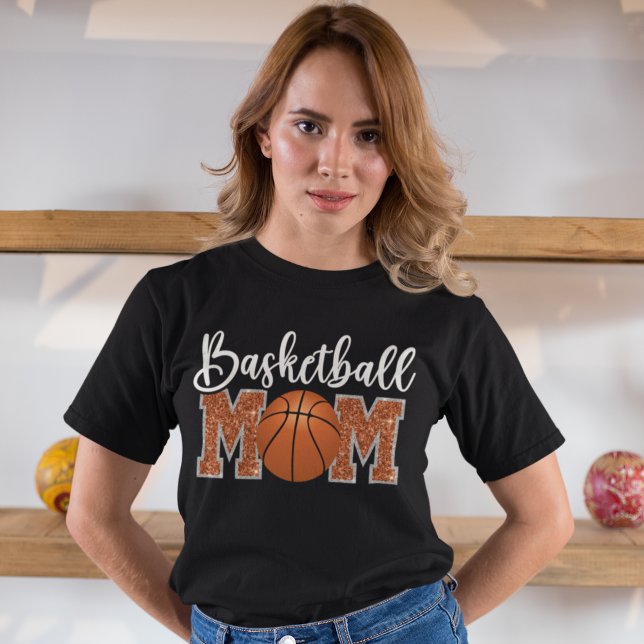 Basketball Mom cute bright Orange text T Shirt (Skapare uppladdad)