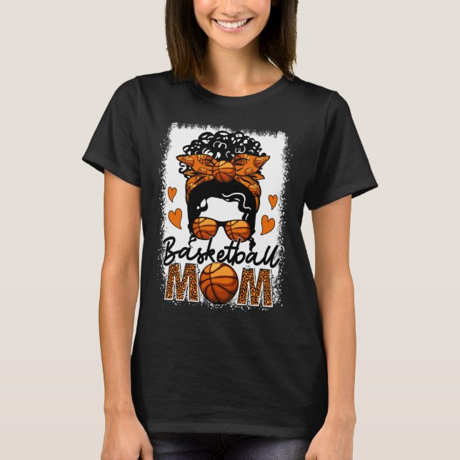 Basketball Mom Leopard Messy Bun Game Day Mother s T Shirt (Framsida)