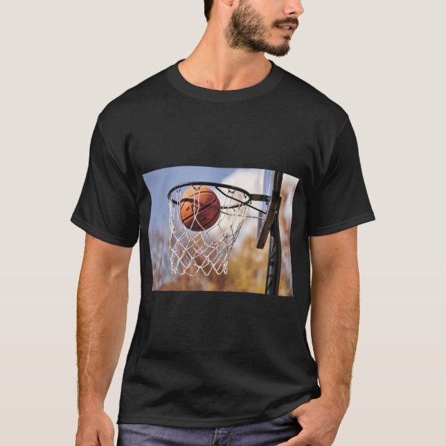 Basketball Passion Graphic Tee (Framsida)