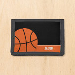 Basketball Personlig Kids Namn<br><div class="desc">Den här söta basketbollens plånbok ger en underbar gåva till en liten pojke. Anpassa enkelt det här anpassade namnet!</div>