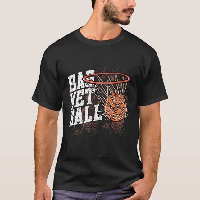 Basketball Player Coola Basketball T Shirt (Framsida)