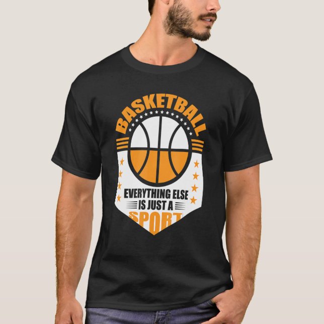 Basketball Players Basketball Team Graphic Sports  T Shirt (Framsida)
