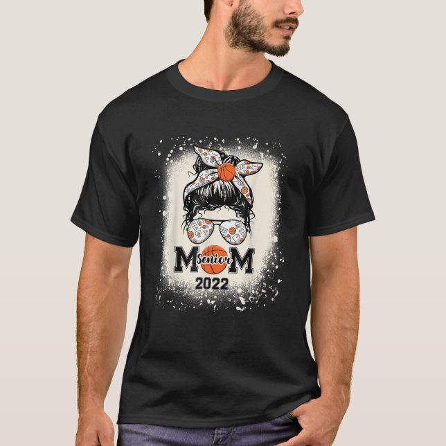 Basketball Senior Mamma 2022 Messy Bun T Shirt (Framsida)