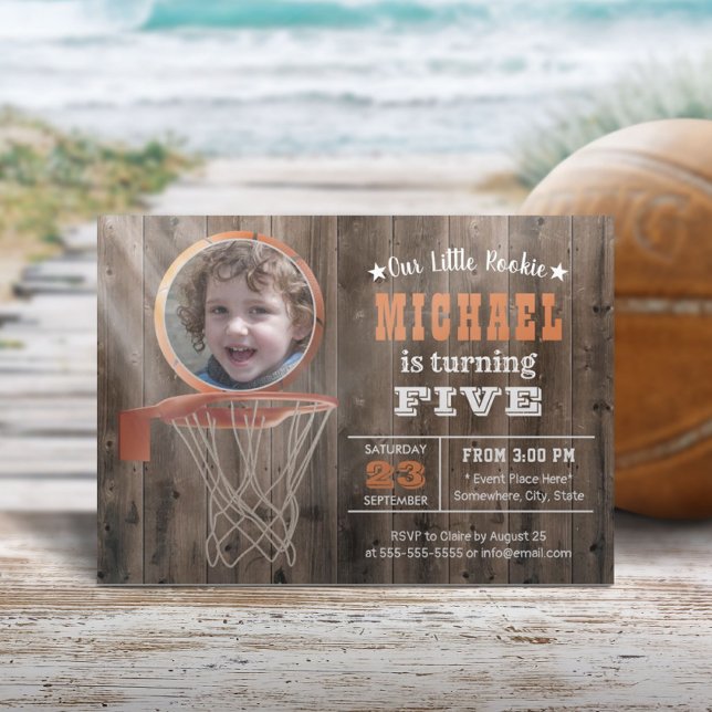 Basketball Sports Rustic Wood Photo Birthday Inbjudningar (Skapare uppladdad)