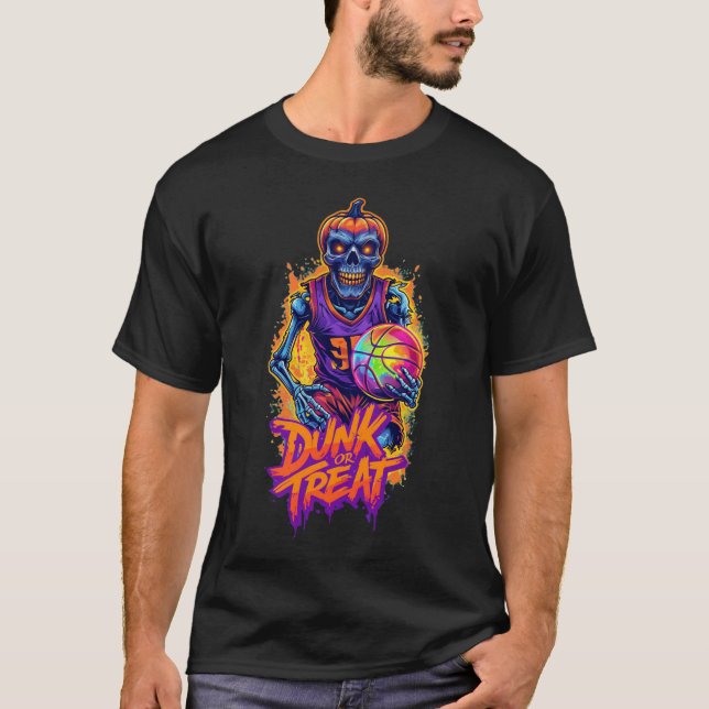 Basketball T-Shirt - Dunk eller Treat - Halloween (Framsida)