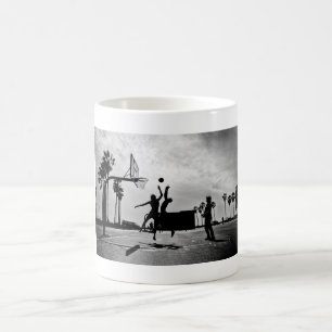 BASKETBALL VENICE BEACH KAFFEMUGG