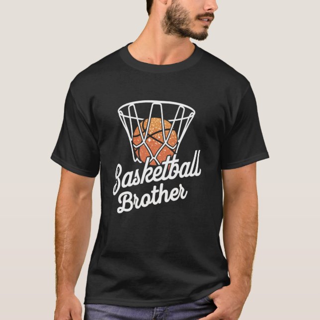 Basketboll Bror Mamma Basketboll Korg Mammor  T Shirt (Framsida)